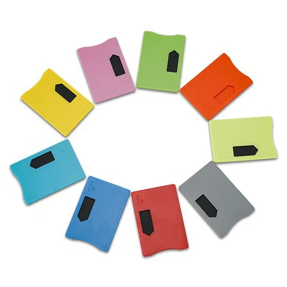 Pemegang Kad Menyekat RFID
